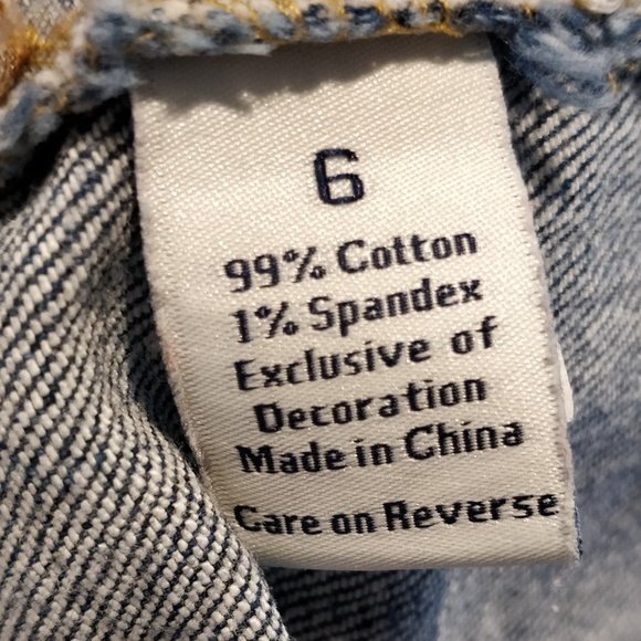 Simply Vera Vera Wang Skinny Jeans Size 6 Vintage Denim with Metal Buttons - Picture 8 of 8